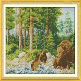Beaux ours dans la forêt décor à la maison peinture à la main point de croix broderie couture ensembles compté impression sur toile DMC 14CT 220Q