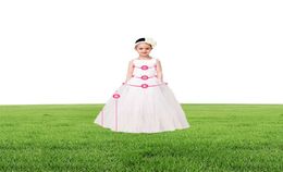 Belle Black High Girls Girls Pageant Robes avec des paillettes dorées Robes de fille de fleur de robe de balle en tulle pour le mariage Baby Birthday Party DR6845042