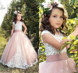 Mooie blozen roze bloem meisje jurken voor bruiloft cap mouw juweel nek prinses kinderen feestjurken met kant appliques meisje jurk
