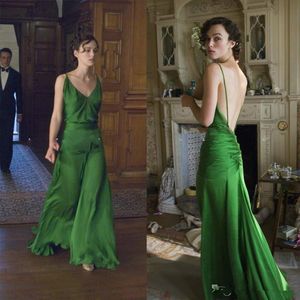 Mooie groene avondjurken op Keira Knightley uit de film Atonement, ontworpen door Jacqueline Durran, lange beroemdheidsgalajurk