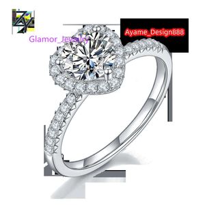 Beaux bagues de fiançailles cardiaques en stock sterling bijoux plaqué anneau d'or pour les femmes avec Moissanite 1CT 6,5 mm