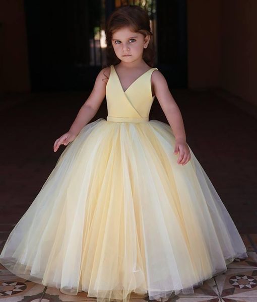 Precioso amarillo claro vestidos de niñas de flores para bodas princesa sin mangas con cuello en V satén tul vestido de bola niños pequeños vestidos de primera comunión