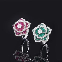 Mooie roze CZ Zirkon Sweet Flower Designer Bandringen voor vrouwen Girls Leuke liefde Elegante charme ring sieraden Valentijnsdag cadeau