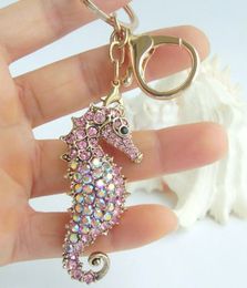 Joli pendentif porte-clés hippocampe en cristal strass rose K02254C21 240315