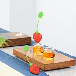 Mooie siliconen thee infuser aardbei vorm thee vulstof tas losse blad diffuser thee zeef bar gereedschap keuken accessoires