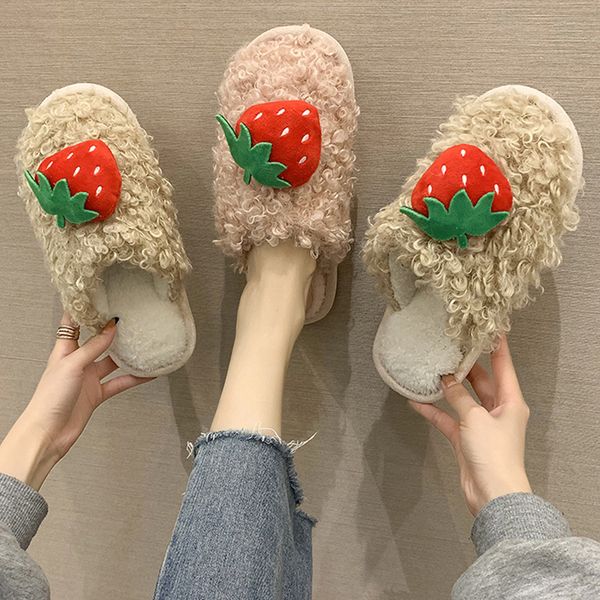 Belle douce fraise en peluche coton pantoufles femme automne hiver maison intérieur mode Net rouge enveloppe tête chaussures chaudes