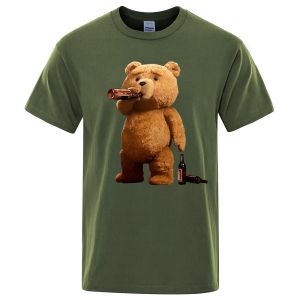 Lovely Ted Bear Drink Beer Poster Funny Printed T-Shirt Hombres Moda Casual Mangas cortas Loose Oversize Tee Street