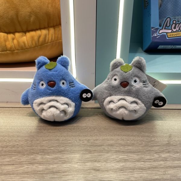 Encantador llavero colgante Totoro Cartoon Plush Toy Blue Grey Totoro Key Chain Lindo llavero de peluche de peluche
