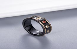 Minnaar Paar Keramische Ring met Stempel Zwart Wit Mode Bee Vinger Ring Hoge Kwaliteit Sieraden voor Geschenk Maat 6 7 8 93007774