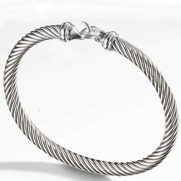 882174789 bracelet Bracelet torsadé bracelet à ongles à breloque en or bracelets de créateur d'amoureux délicats bracelets croisés tressés pour femmes bracelets romantiques de mode