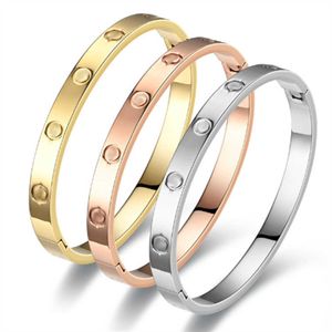 Bracelet exclusif Lovers pour montrer Love 18K Rose Gold Bracelet Femelle Couple complet avec un panier commun et C Bracelet de famille