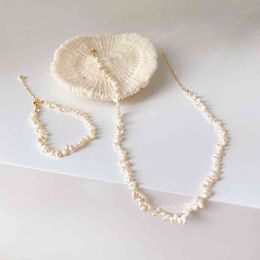 LOVOACC minimaliste naturel perle d'eau douce colliers ras du cou pour femmes perles irrégulières collier de perles bijoux de mariage coréen