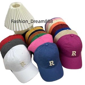 Lage MOQ custom sport cap bruine baseball cap dames all-match katoen trucker letter hoed heren Koreaanse piek gemonteerde blanco cap
