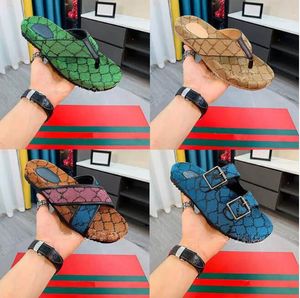 Lage prijs Designer slippers Men Women Slides Summer Cool Beach Luxe dia met originele doos stofzak platformschoenen mode bloemenleren rubbers