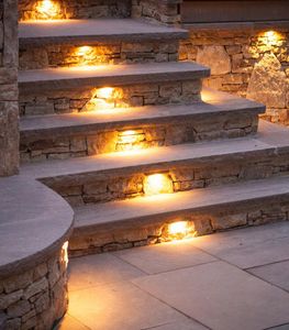 Lámpara de paisaje exterior de bajo voltaje LED Luz de muro de contención de paisaje duro Luz de escalera de cubierta 12V 2700K Iluminación decorativa de patio de adoquines 5876247