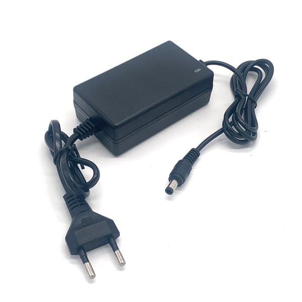 Transformador de bajo voltaje Cargador de cargador Adaptador de CA de escritorio 12V 24V DC Fuente de alimentación 3A 4A 5A 6A 8A 10A