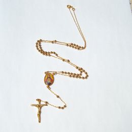 Mujeres leales para hombres frescos 14 k oro amarillo GF Cruz Crucifix Colgante Rosario Rosario Beads Cadena de collar 60 cm + 10 cm de largo