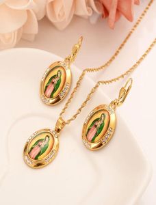 Loyal Mother Virgin Mary Collier Boucles d'oreilles Pendentif Ensemble Fine Or Massif GF Catholique Religieux Cristal Incrustation CZ Bijoux Christmas3572521