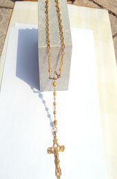 Femmes fidèles pendants cool fine or jaune g / f rosaire sacré