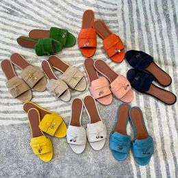 LP Sandals Designer Slippers LP Sandales plates Nouvelles LP Summer Casual Chores Suede en cuir Sexy Sexe Fides Loafer Charme ensoleillé à l'extérieur Sliders de la plage