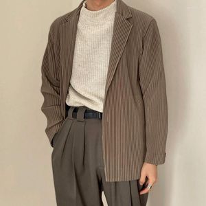 LSSEY Coat Miyake Coat Men's Costumes Homme Issey Plisse Miyake Fabric plissé Suit plissé Temps de sensation de sentiment Versatile