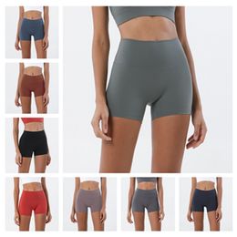 LU-008 Sportyoga-leggings dezelfde zomer voor vrouwen fitness Running Running Adem comfortabel Slim Safety Shorts