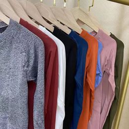 Lu-022 chemise de sport à manches longues, couleur unie courte pour femmes, mince à séchage rapide, respirante, yoga de fitness, coupe ajustée