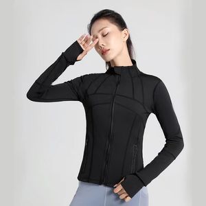 LU-088 2023 Jacket de yoga para mujeres Definaciones de entrenamiento Sport Coat Fitness Jacket Sports Rápido Dren ActiveWear Top Solid Swear Swear Sportwear Hot Sell