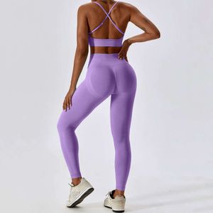 Lu Align Lu Beha Yoga Dames Dames Lage impact Verstelbare bandjes Gymbeha en Scrunch Butt Lift Sportleggings 2-delig Naadloos Fitness Actieve kleding