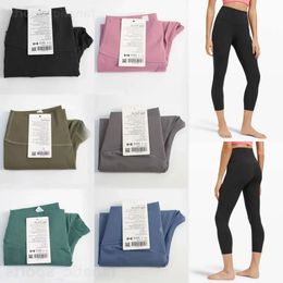 Lu Align Lu Naadloze Yoga Dame Sport Capri Broek Bodybuilding Bijgesneden Broek Vrouw Sportkleding Hoge Taille Naakte Legging Stretch Atletisch T 31