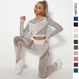 Lu Align-outfits Gymoutfit Yogasets Dames Sportpak Naadloos hardlopen Fitness Lange mouwen Uitgehold Hoge taille Legging Strakke sportkleding Jogger Gry Lu-08 2024