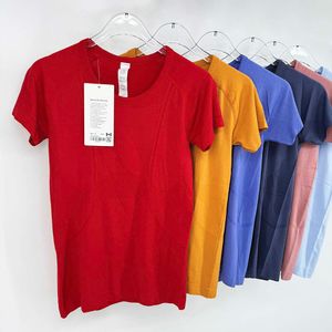 LU Align T-shirt Femmes Tee Summer Yoga Sleeve Short Fiess Sports Sweat-Absorbent T-shirt Sport Sport Shirts