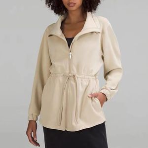 LU LU Yoga Softstreme Cinch-Waist Jacket Designer Femmes Manches Longues Zip Up Manteaux Taille Cordon Revers Col Pull Dames Intérieur Out Coupe-Vent Sweatshirts