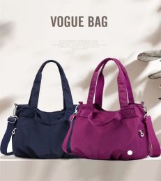Lu Nylon Duffel Bag Yoga Handbag Gym Fiess Travel Sacs à bandouliers sportifs extérieurs 4 couleurs de grande capacité étanche