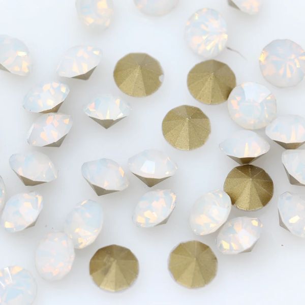 Lucite Ss4ss38 ronde opale blanche pointue dos déjoué cristal tchèque Nail Art Strass verre Strass Chaton pierres fabrication de bijoux perles