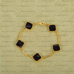 Pulsera de trébol de la suerte Pulseras de oro blanco de lujo para mujer Pulsera de flor negra de concha de ágata clásica de moda Pulsera de plata Pandant que no se deslustra Joyería dura que no se desvanece