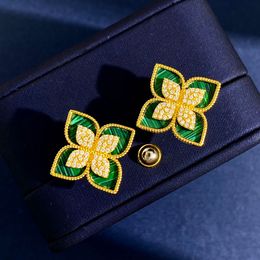 Lucky Clover Designer Stud Oorbellen voor vrouwen 18K gouden luxe holle zoete bloem bling diamanten oorbel oorringen oorbellen bruiloft sieraden