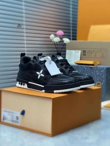 Luis S Black Ity Sneaker Abloh Viton Designers Skate Casual Shoes Se Calfskin Leather Stripe Rubber Sole Stretch Cotton Men Sneakers VF EC