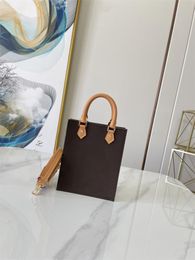Luis Vuittons Designers LouiseviUtionbag Lvse Lvity 5a Classic Petit Sac Plat Women Mini Rectangle Sac à main du sac à bandoulière spacieux Sac à main