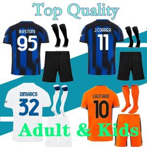 Lukaku Soccer Jerseys 23 24 Barella Lautaro Inters ALEXIS DZEKO CORREA AWAY TROISIÈME MILANS UNIFORMES Maillot de football 2023 2024 Hommes Enfants Kits TOPS