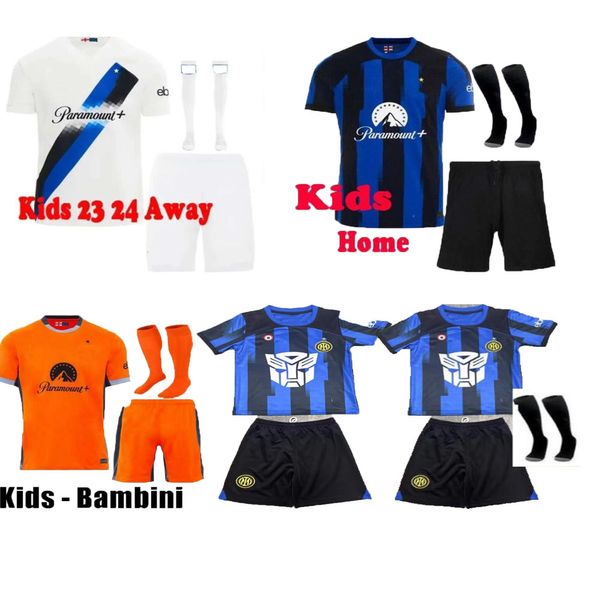 Lukaku Soccer Jerseys Barella Correa inters Milans Giroud Ibrahimovic Lautaro Milans Theo Brahim 23 24 Football Shirt 2023 2024 Uniformes Kits Kits Set