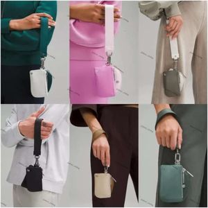 Lululemo Designer Keychains Mode Luxurys Dual Pouch Polslet Clutch Bag LU Dames Keychain Designer Wallet Waterdichte mini Yoga Bag 93 423