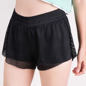 lulumon shorts zomer nieuwe nep tweedelig sport shorts met mesh dubbele laag anti wandellicht fitness running half yogabroek voor vrouwen