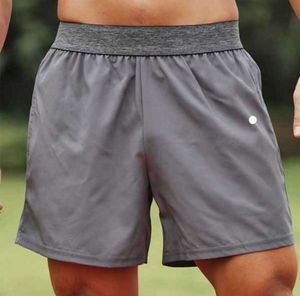 Lulus Hommes Yoga Sports Shorts Fitness en plein air Short à séchage rapide Couleur unie Casual Running Quarter Pant court mens designer3656