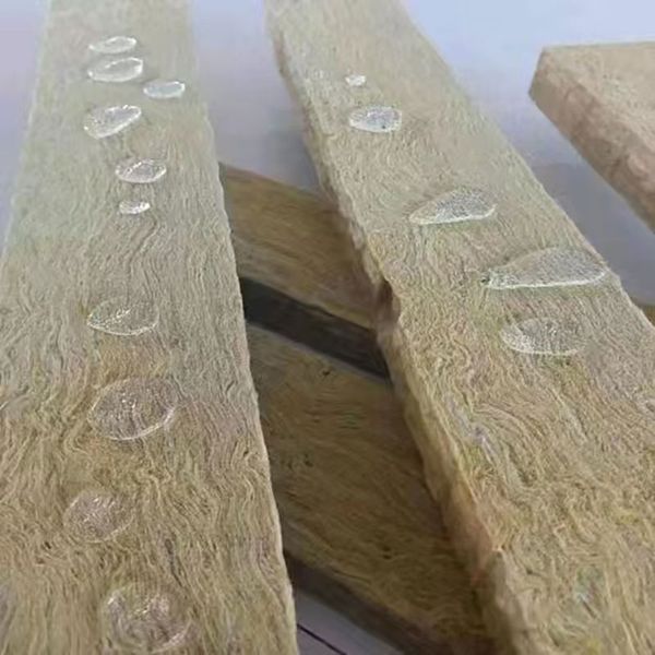 Compuestos de madera Tablero de lana de roca Conservación del calor y prevención de incendios Material de construcción