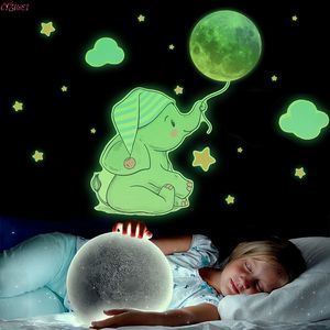 Lichtgevende Baby Beer Maan Olifant Muurstickers Voor Baby Kinderkamer Slaapkamer Home Deco Decals Glow In The Dark Combinatie Stickers