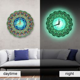 Peinture diamant lumineuse horloge Mandala diamant peinture point de croix diamant broderie perles de forme spéciale décor mural maison 2012288y