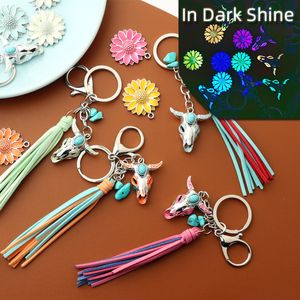Porte-clés à pampilles en cuir à fleurs lumineuses, bracelets qui brillent dans la nuit, bracelet en perles de bois FY3453 ss0401