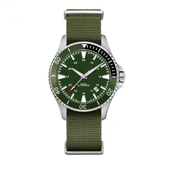 Montre militaire à bande de nylon lumineuse pour hommes