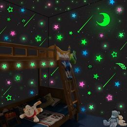 Lichtgevende prinses gril muur decoraties stick schattige gloed stickers voor slaapkamers cartoon muurstickers fluorescerende magische muurstickers kinderen speelgoed